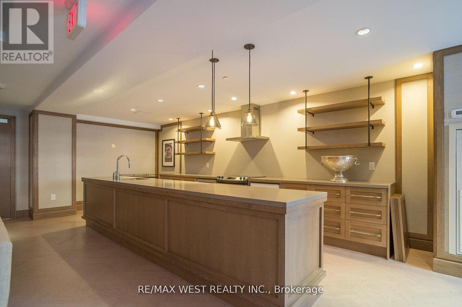 Toronto 2 bedrooms Apartment for rent. Property photo: 639656-1