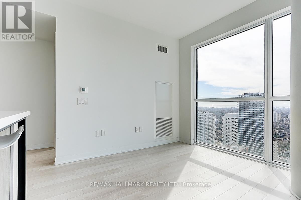 Toronto 2 bedrooms Apartment for rent. Property photo: 639658-1