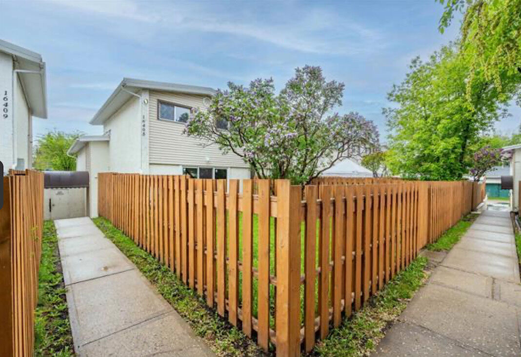 Edmonton 3 bedrooms Townhouse for rent. Property photo: 639684-1