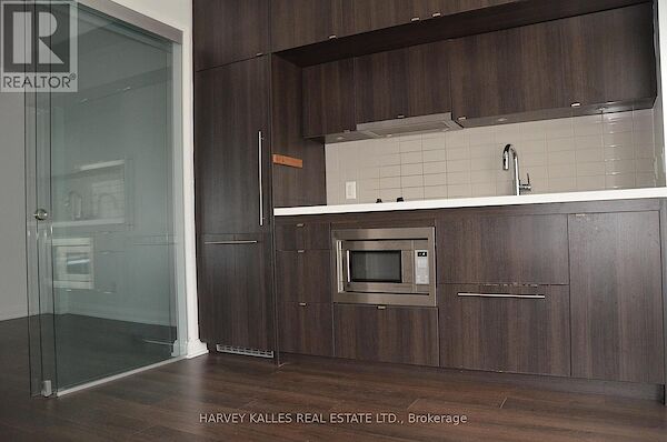 Toronto 1 bedroom Apartment for rent. Property photo: 639824-3