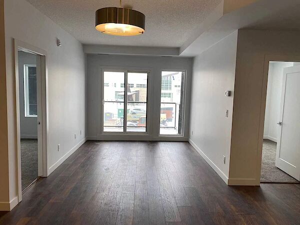 Edmonton 2 + Den bedrooms Condo Unit for rent. Property photo: 639871-3