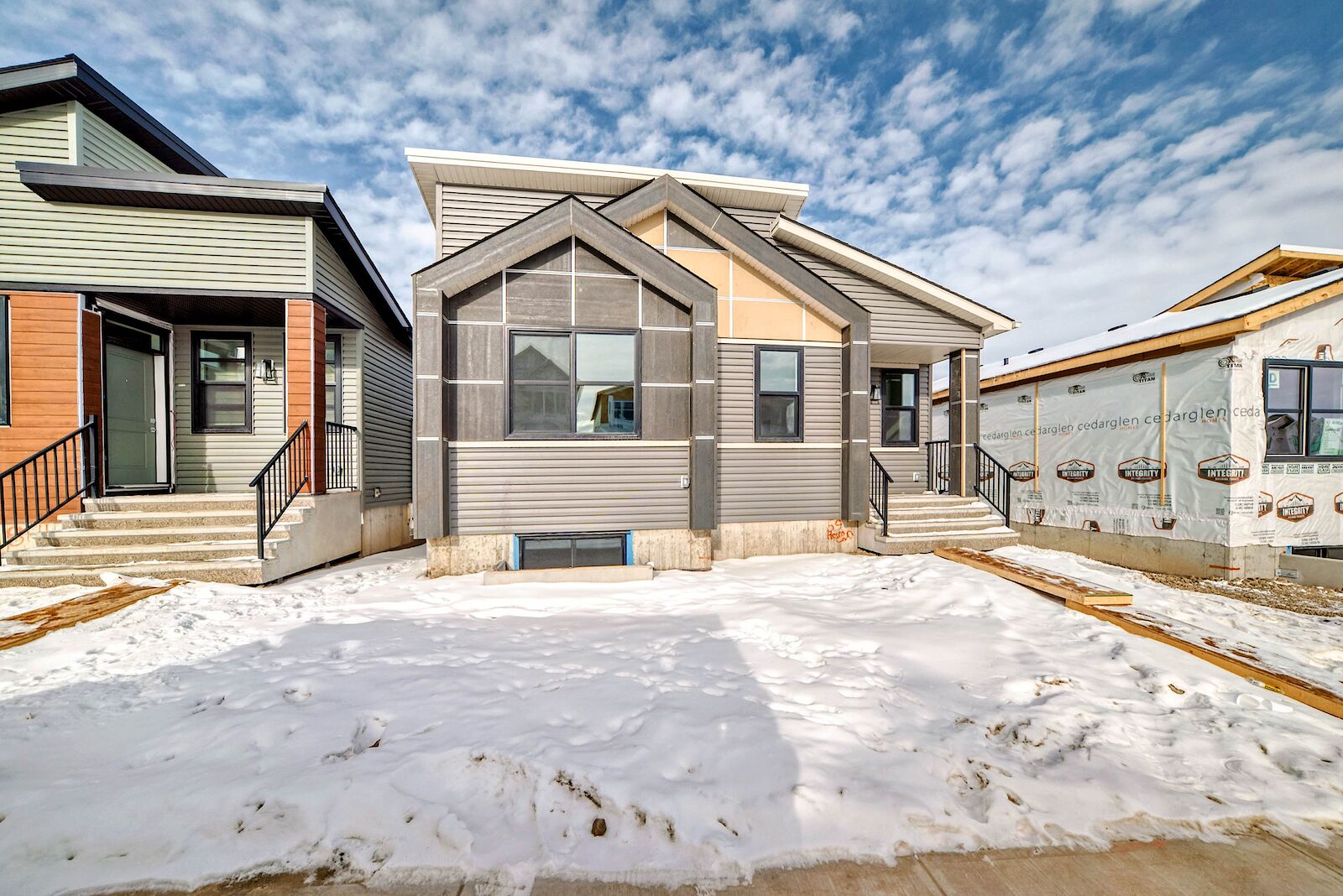 Calgary 4 bedrooms House for rent. Property photo: 639911-1