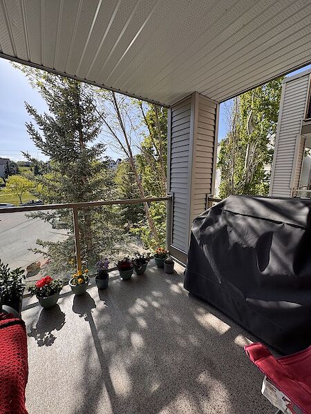 Calgary 2 bedrooms Condo Unit for rent. Property photo: 639916-3