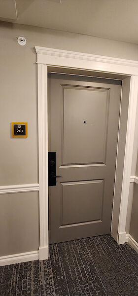 Calgary 2 bedrooms Condo Unit for rent. Property photo: 639935-2