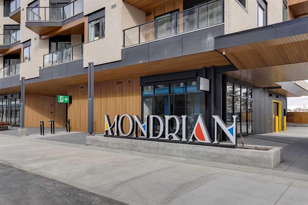 Calgary 2 + Den bedrooms Condo Unit for rent. Property photo: 639937-1