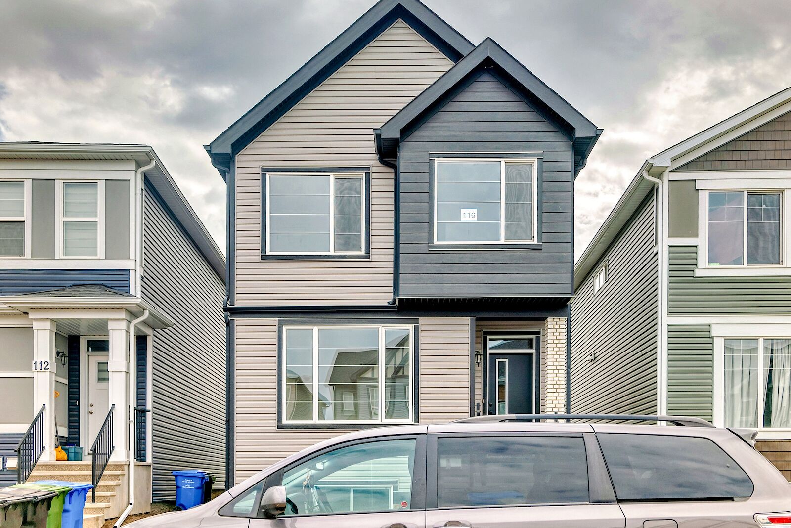 Calgary 2 bedrooms Basement for rent. Property photo: 640004-1