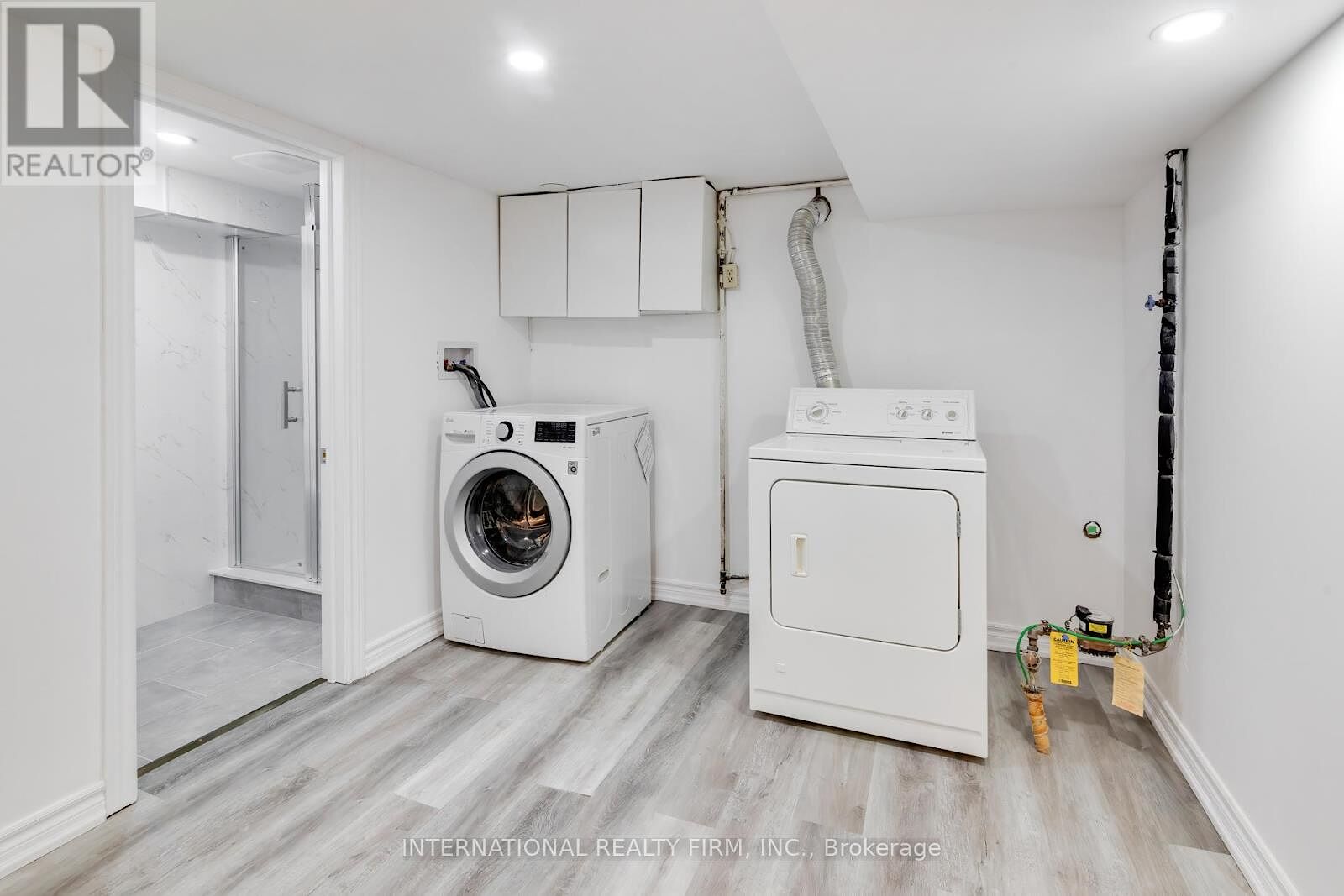 Toronto 2 bedrooms House for rent. Property photo: 640020-1
