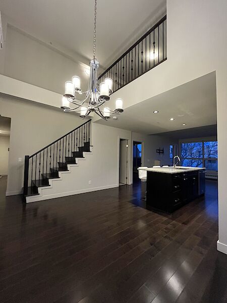 Calgary 2 + Den bedrooms Condo Unit for rent. Property photo: 640026-2
