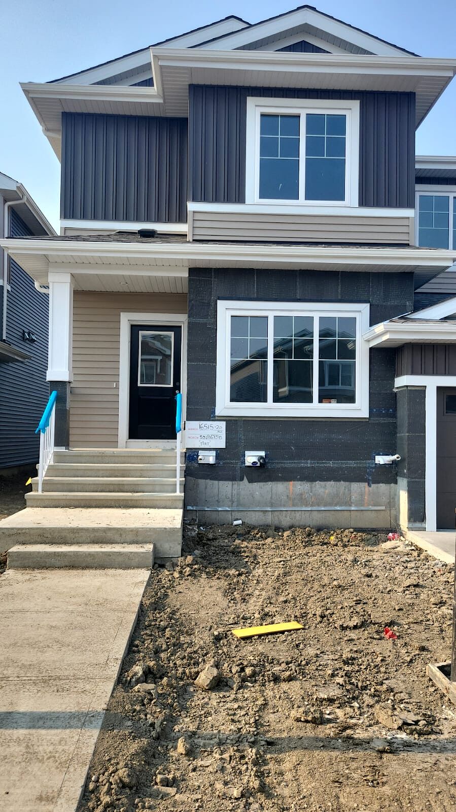 Edmonton 4 bedrooms Duplex for rent. Property photo: 640091-1