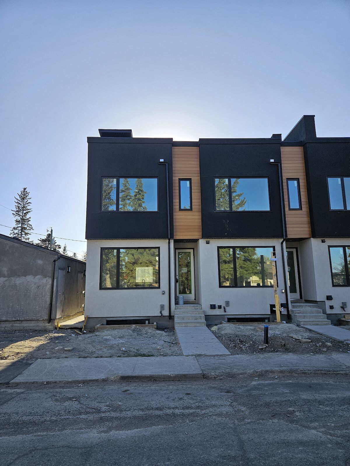 Calgary 2 bedrooms Townhouse for rent. Property photo: 640101-1
