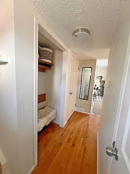 Calgary 3 bedrooms Townhouse for rent. Property photo: 640136-2