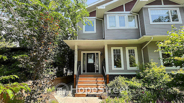 Edmonton 3 bedrooms Duplex for rent. Property photo: 640232-2