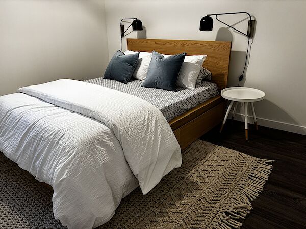 Edmonton 2 bedrooms Basement for rent. Property photo: 640274-2