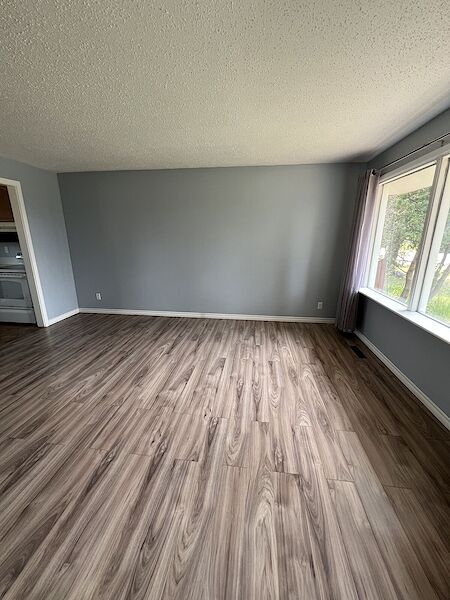 Edmonton 5 bedrooms House for rent. Property photo: 640294-2