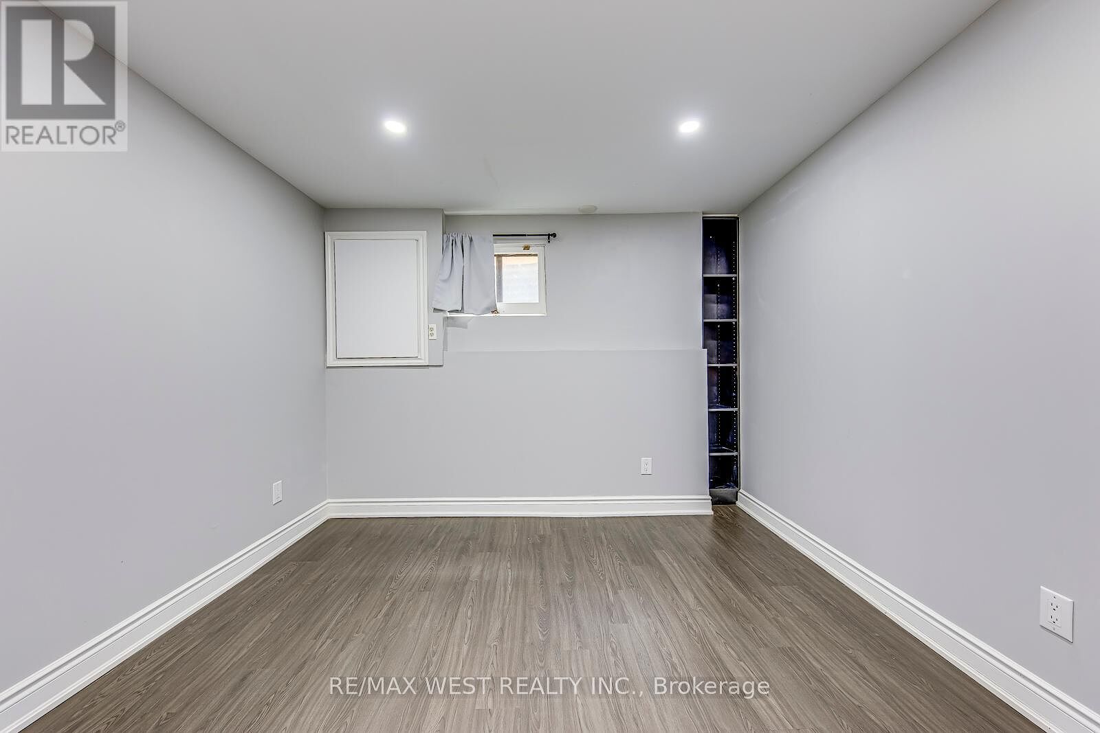 Mississauga 1 bedroom House for rent. Property photo: 640377-1