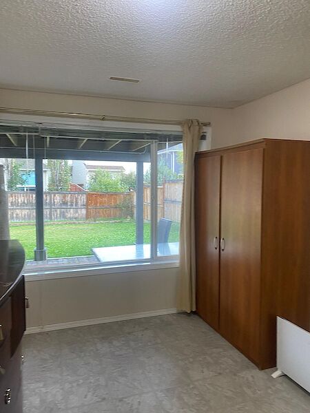 Calgary 1 bedroom Basement for rent. Property photo: 640424-3