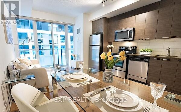 Toronto 1 bedroom Apartment for rent. Property photo: 640521-2