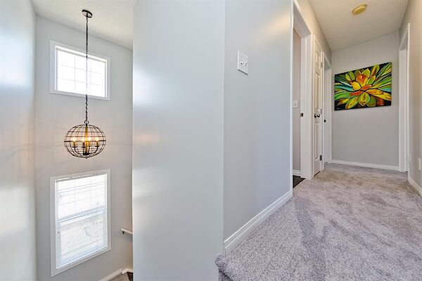 Calgary 3 bedrooms Duplex for rent. Property photo: 640575-3