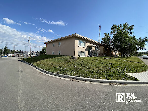 Calgary 2 bedrooms House for rent. Property photo: 640646-2