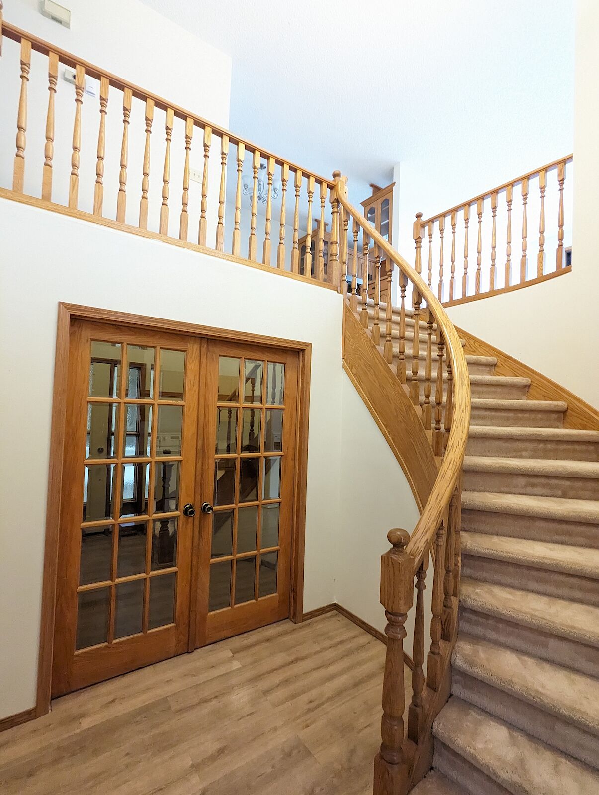 Calgary 2 bedrooms Main Floor for rent. Property photo: 640675-1