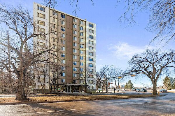 Edmonton bachelor bedrooms Apartment for rent. Property photo: 640743-2