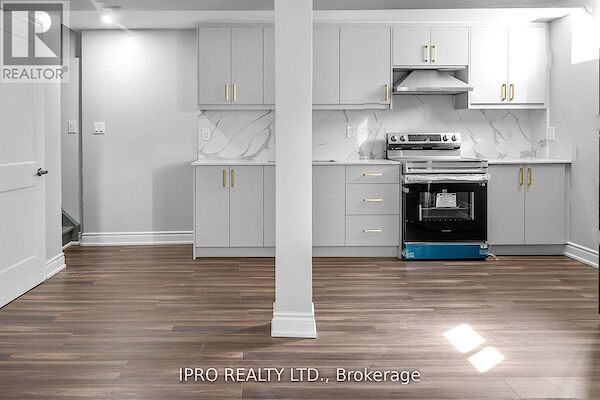 Brampton 2 bedrooms House for rent. Property photo: 640763-2