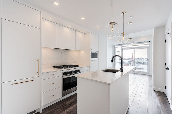 Calgary 2 bedrooms Condo Unit for rent. Property photo: 640768-3