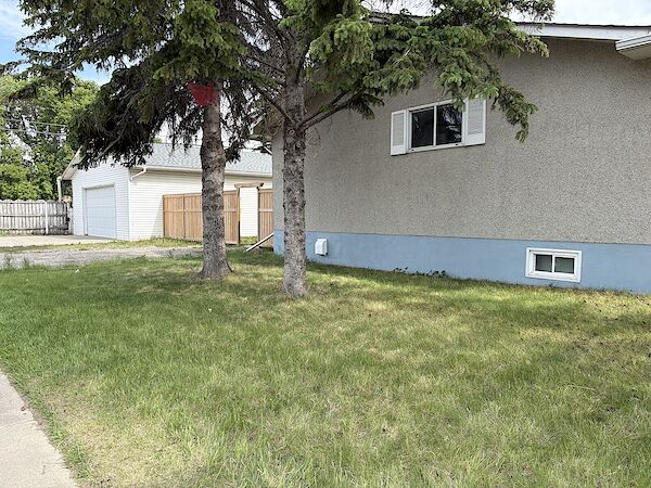 Calgary 3 bedrooms Main Floor for rent. Property photo: 640879-2