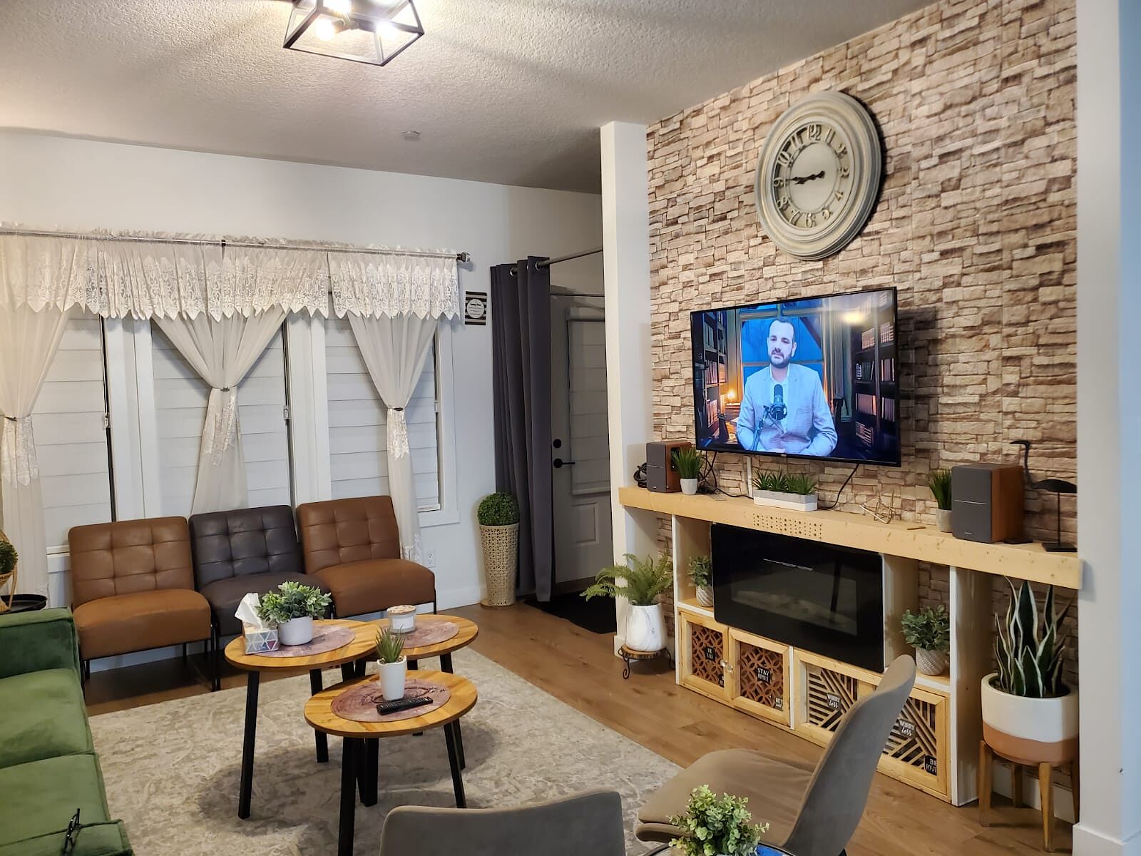 Calgary 3 bedrooms House for rent. Property photo: 640890-1