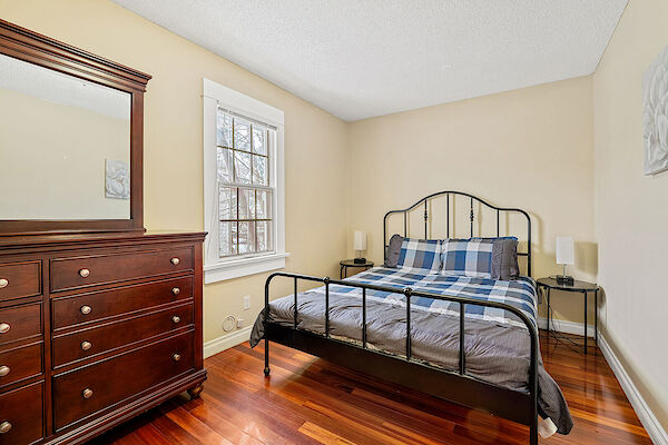 Calgary 4 bedrooms Townhouse for rent. Property photo: 640891-2