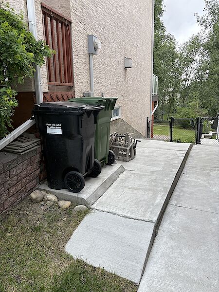 Calgary 3 + Den bedrooms House for rent. Property photo: 640963-2