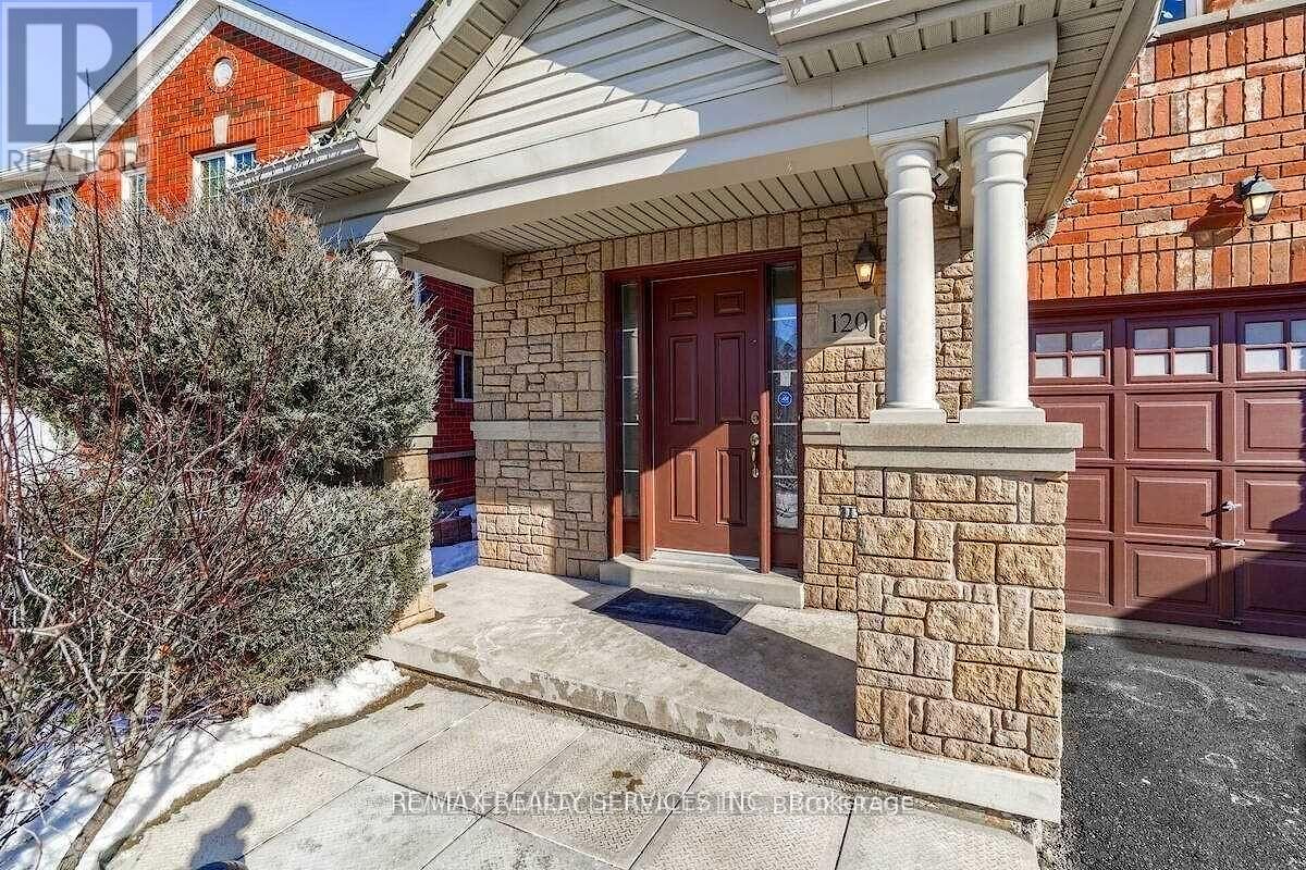 Brampton 4 bedrooms House for rent. Property photo: 640982-1