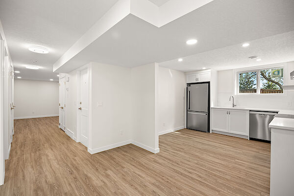 Calgary 2 bedrooms Basement for rent. Property photo: 640998-2