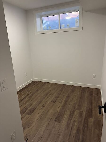 Calgary 2 bedrooms Basement for rent. Property photo: 641004-2