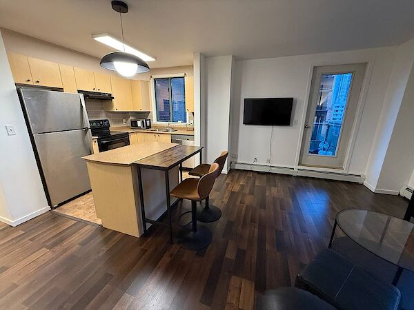 Calgary 1 bedroom Condo Unit for rent. Property photo: 641005-2