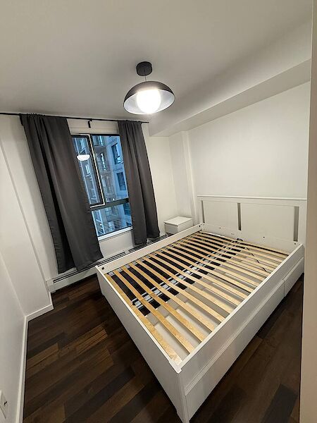 Calgary 1 bedroom Condo Unit for rent. Property photo: 641005-3