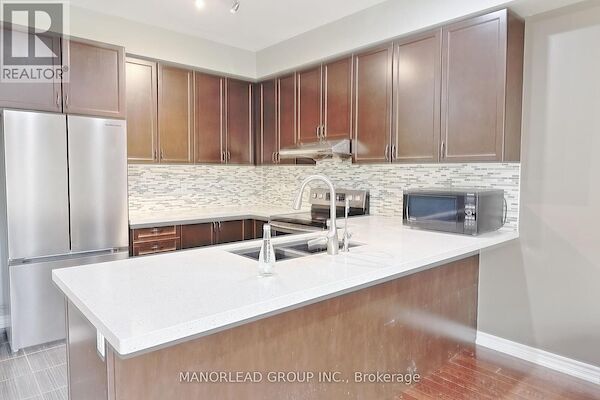 Markham 4 bedrooms Townhouse for rent. Property photo: 641173-3