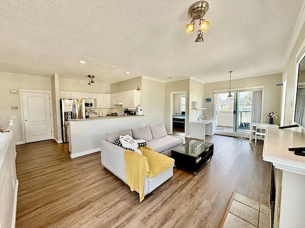 Calgary 2 bedrooms Townhouse for rent. Property photo: 641214-3