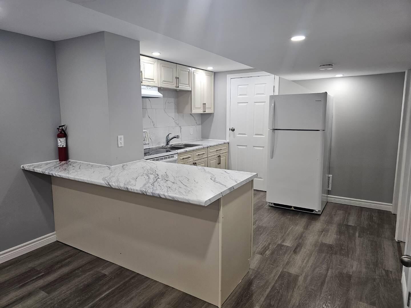 Peterborough 2 bedrooms Basement for rent. Property photo: 641217-1