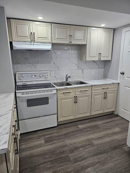 Peterborough 2 bedrooms Basement for rent. Property photo: 641217-2