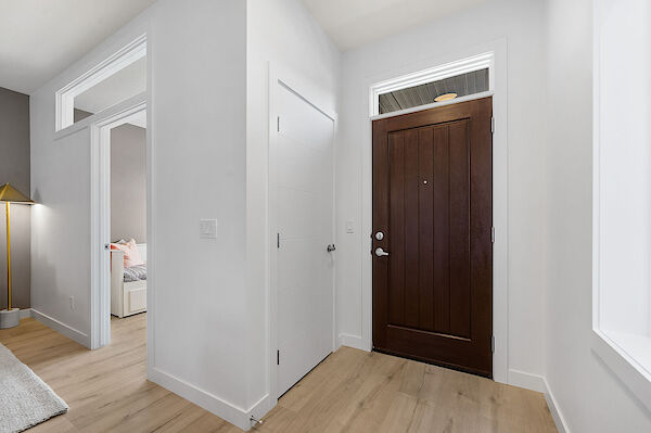 Calgary 4 bedrooms Duplex for rent. Property photo: 641227-3