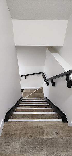 Calgary 2 bedrooms Basement for rent. Property photo: 641259-2