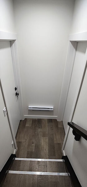Calgary 2 bedrooms Basement for rent. Property photo: 641259-3