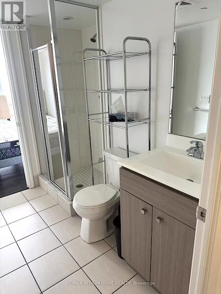 Toronto 2 bedrooms Apartment for rent. Property photo: 641293-2