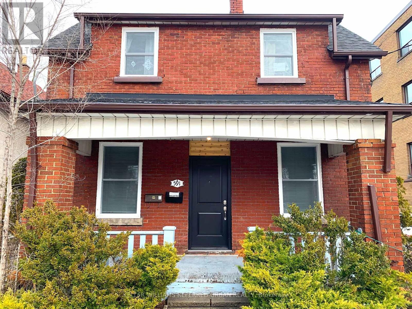 Toronto 2 bedrooms House for rent. Property photo: 641299-1