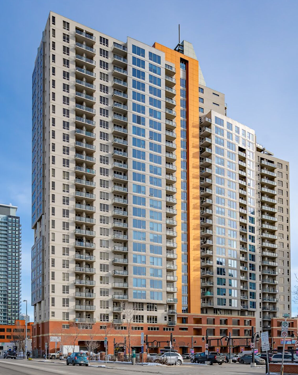 Calgary 1 bedroom Condo Unit for rent. Property photo: 641504-1