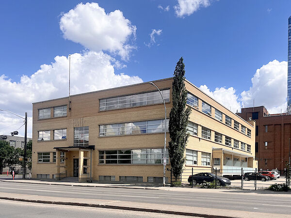 Edmonton studio Condo Unit for rent. Property photo: 641519-2