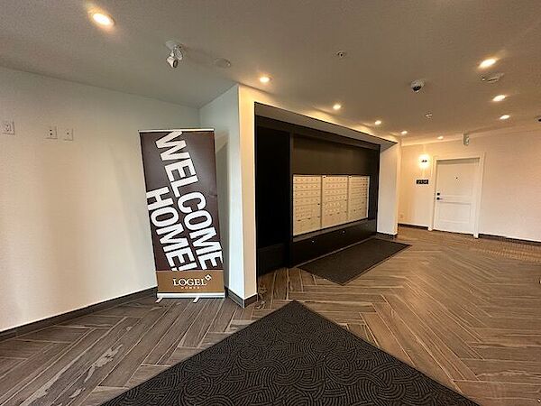 Calgary 2 bedrooms Condo Unit for rent. Property photo: 641524-2