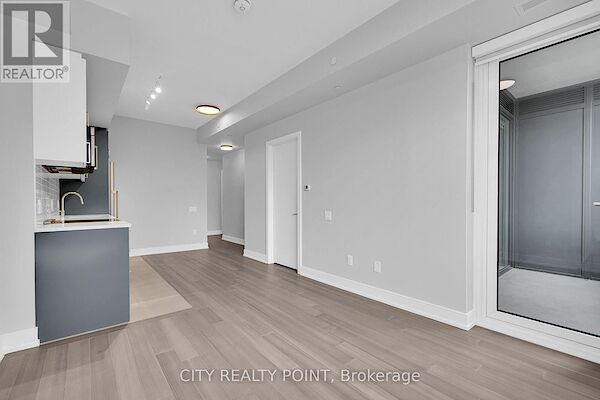 Toronto 2 bedrooms Apartment for rent. Property photo: 641546-3