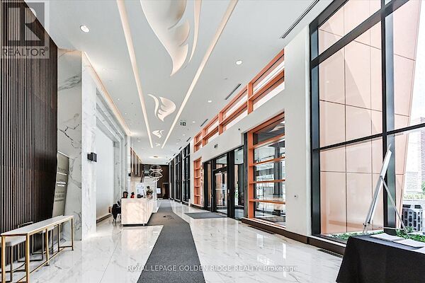 Toronto 3 bedrooms Apartment for rent. Property photo: 641553-3